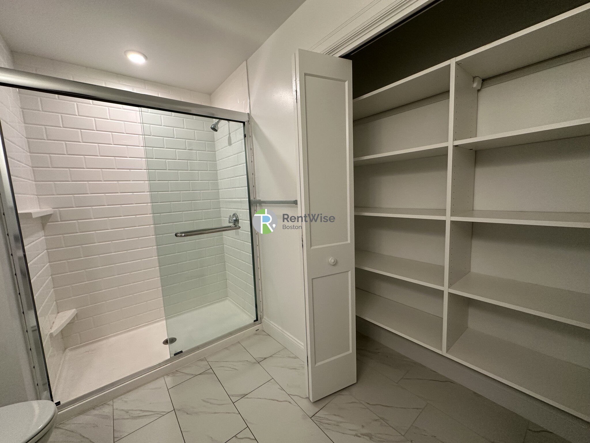 101 Asheville Rd, Chestnut Hill