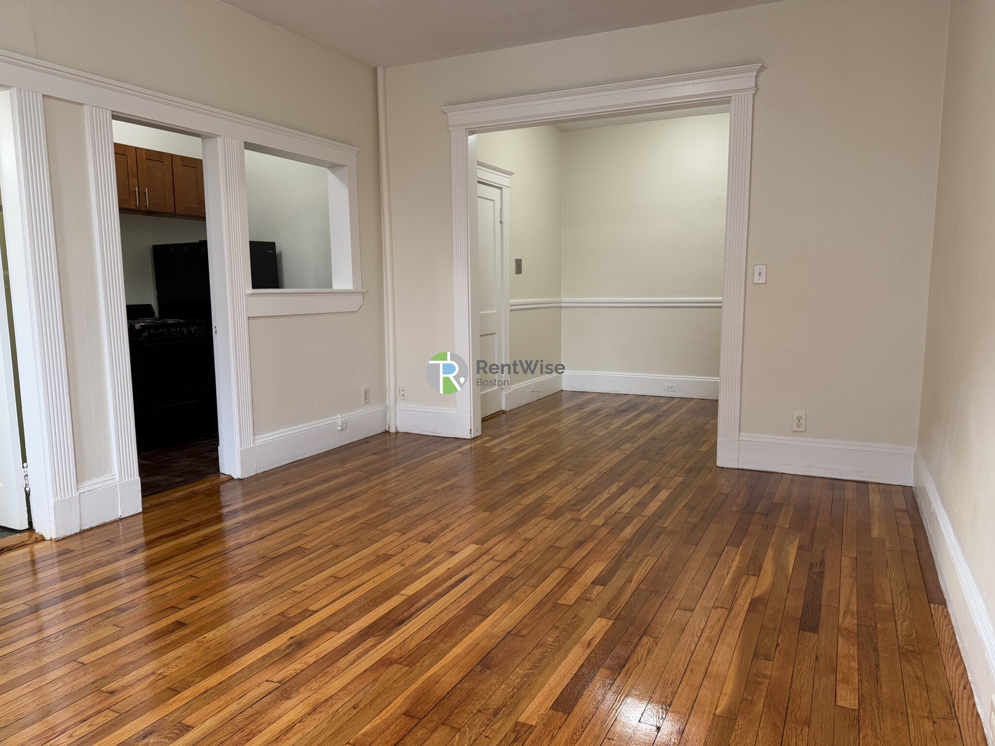 1334 Commonwealth Ave, Allston