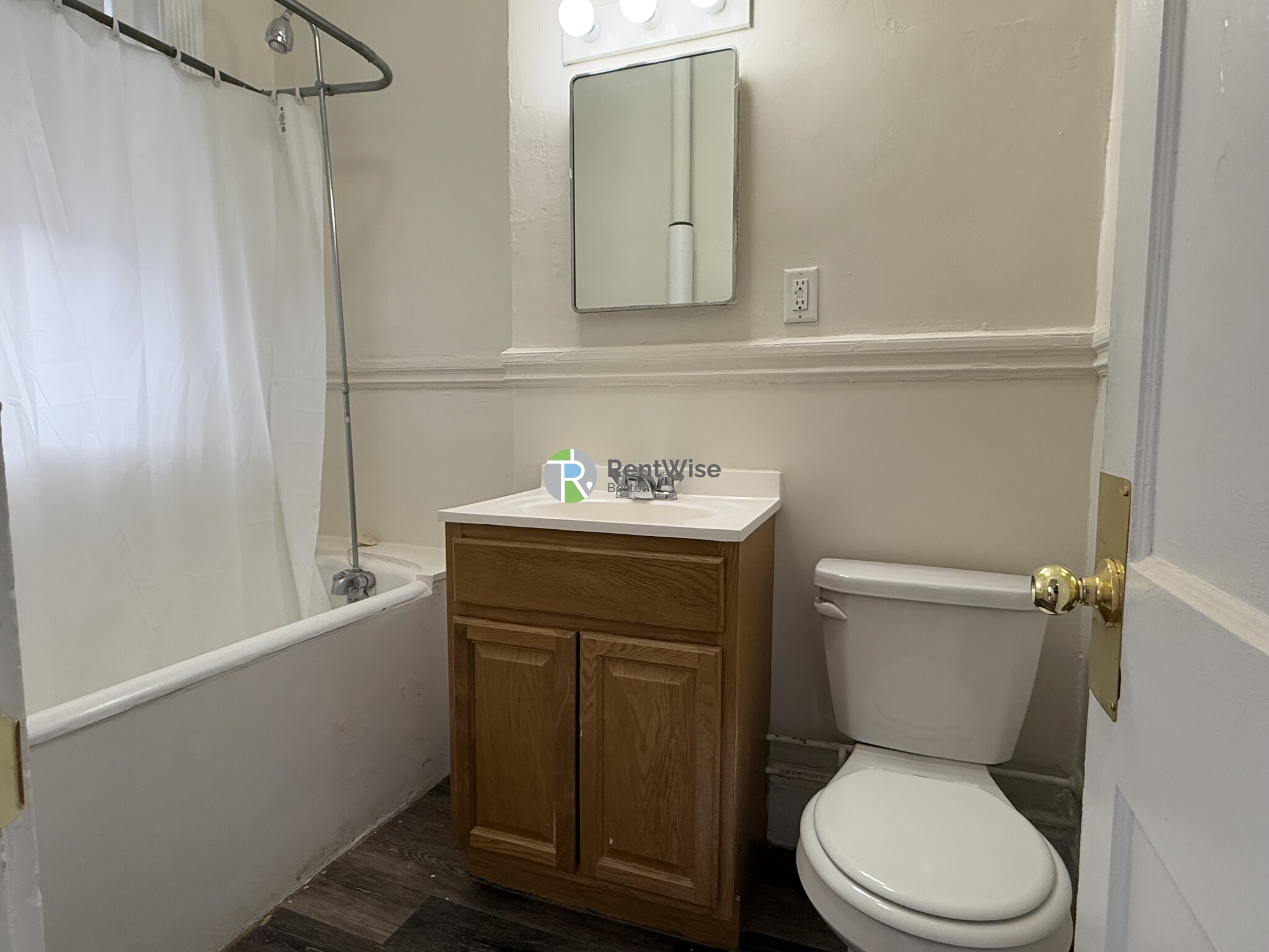 1334 Commonwealth Ave, Allston