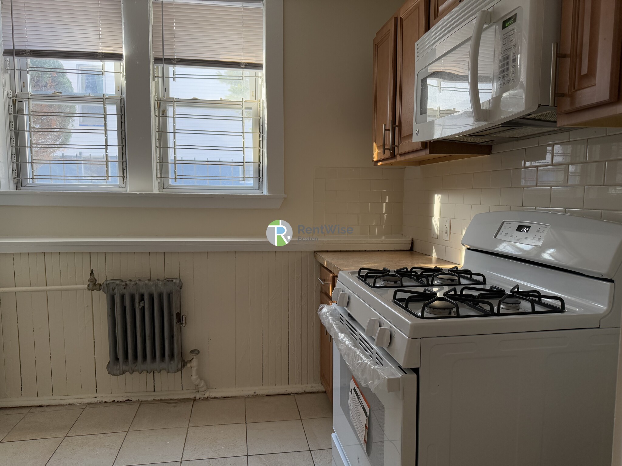 524 Cambridge St, Brighton