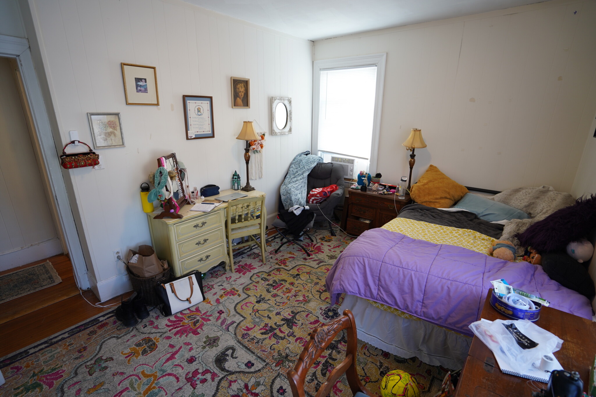 6 Ashford Ct, Allston