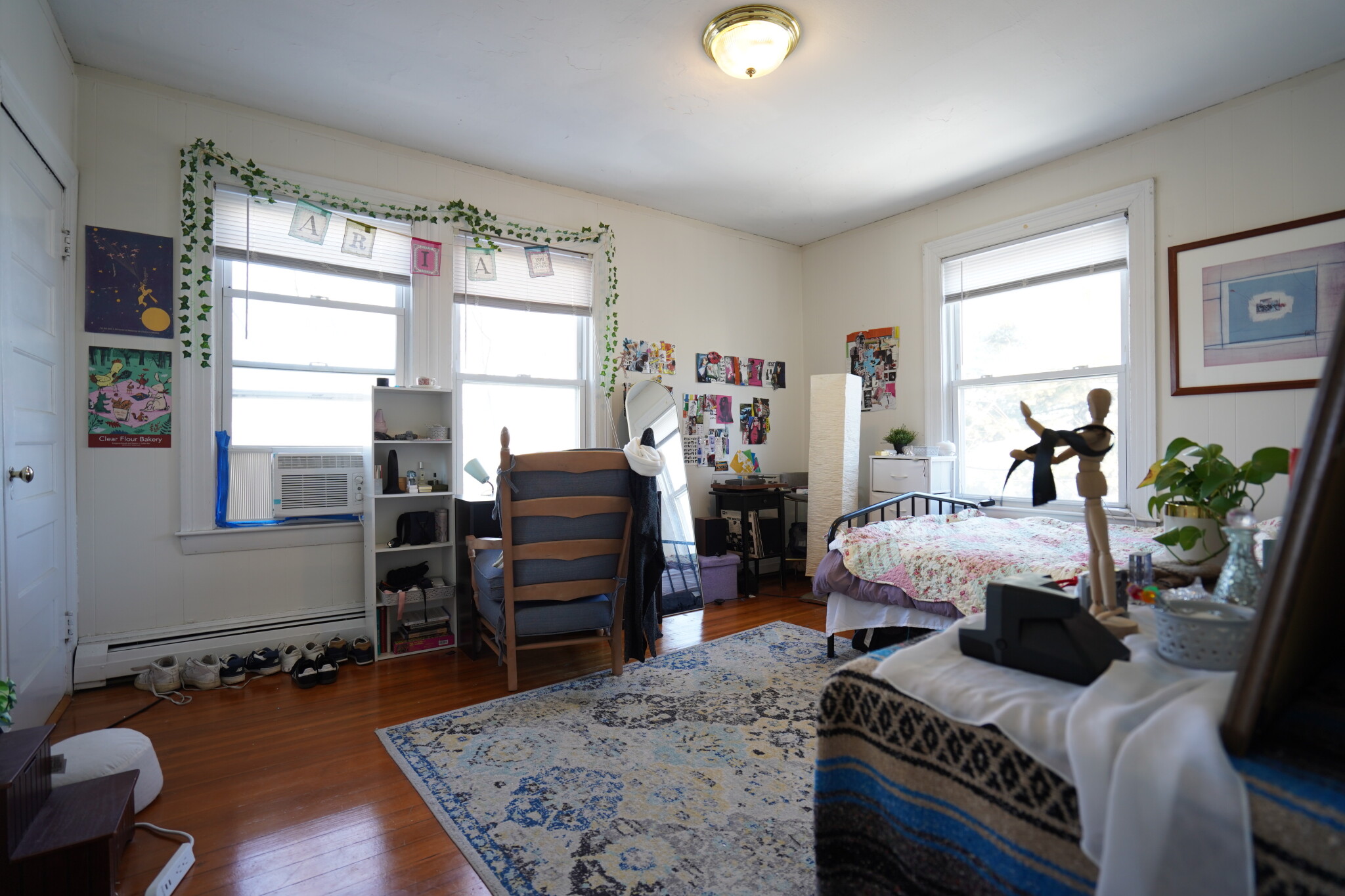 6 Ashford Ct, Allston