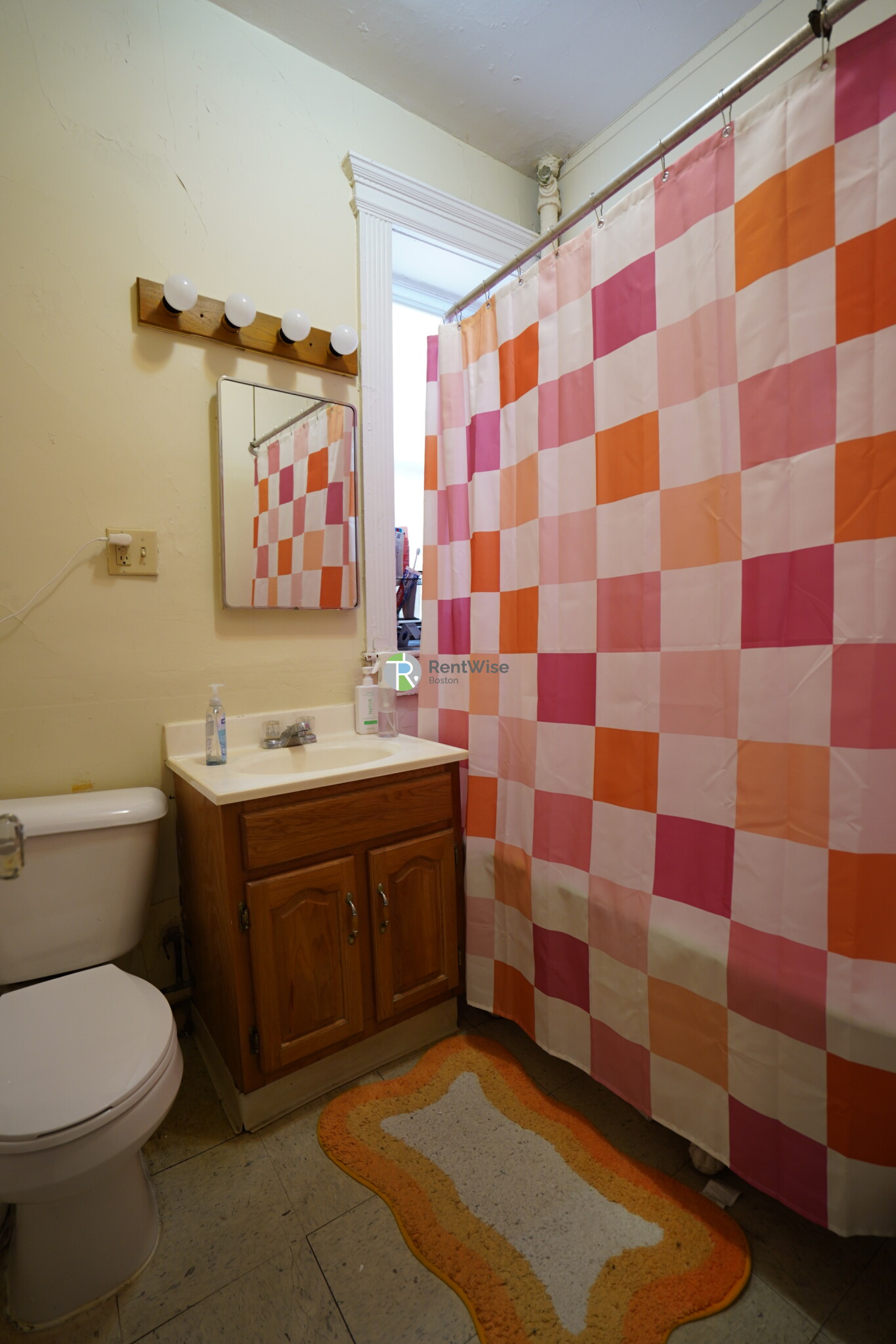 71 Chester St, Allston