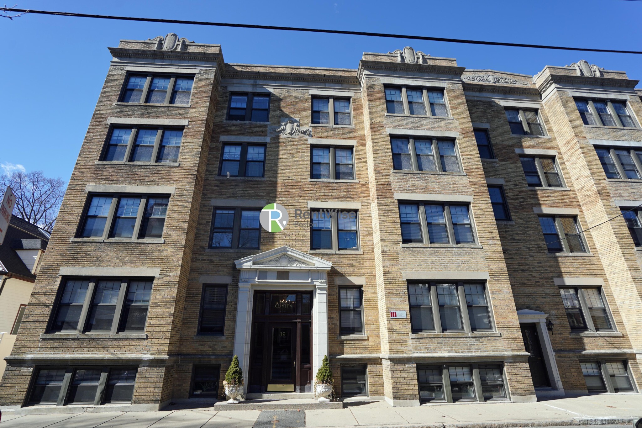 39 Clinton St, Mid-Cambridge