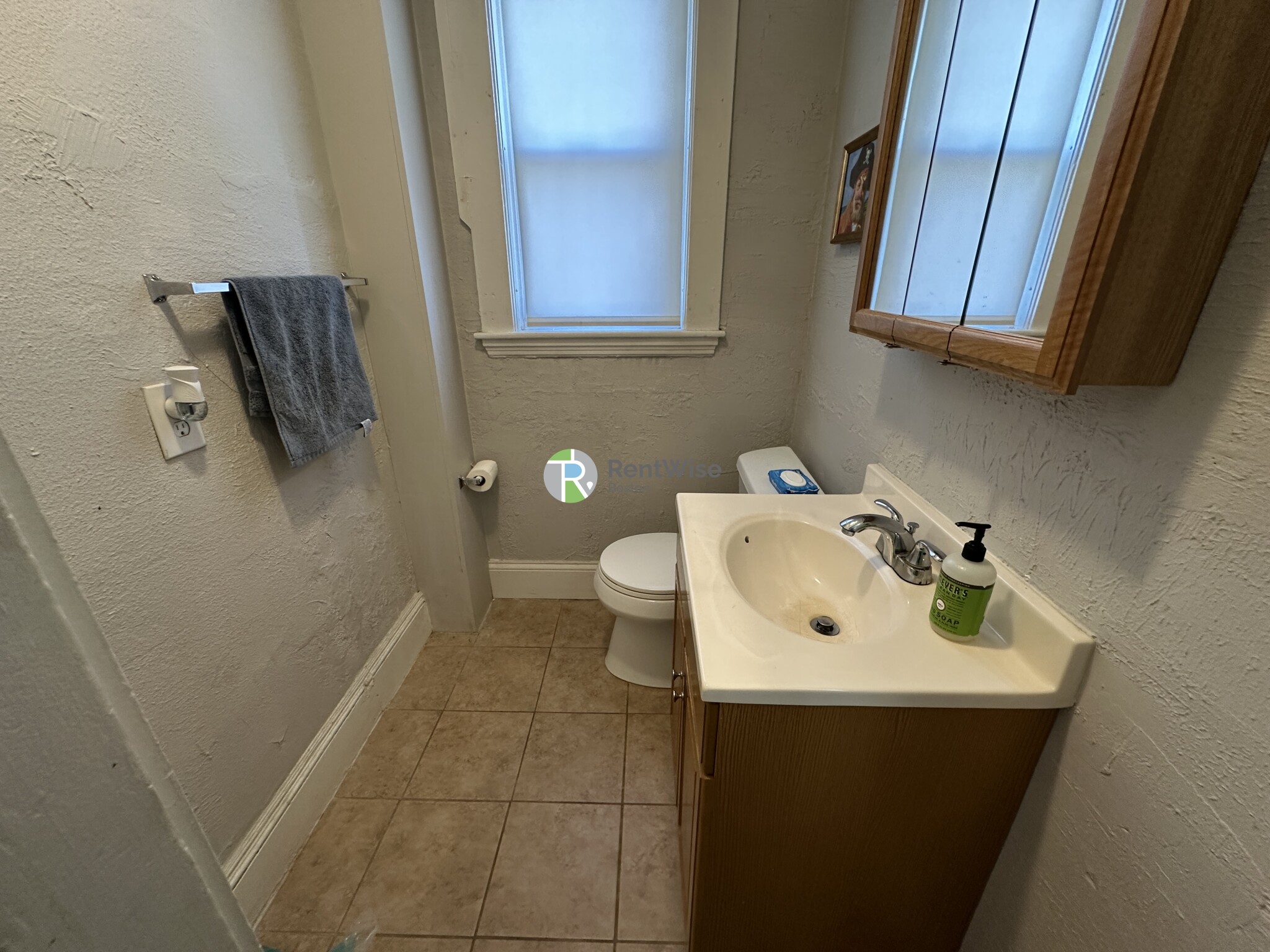 15 Sumner St, Dorchester