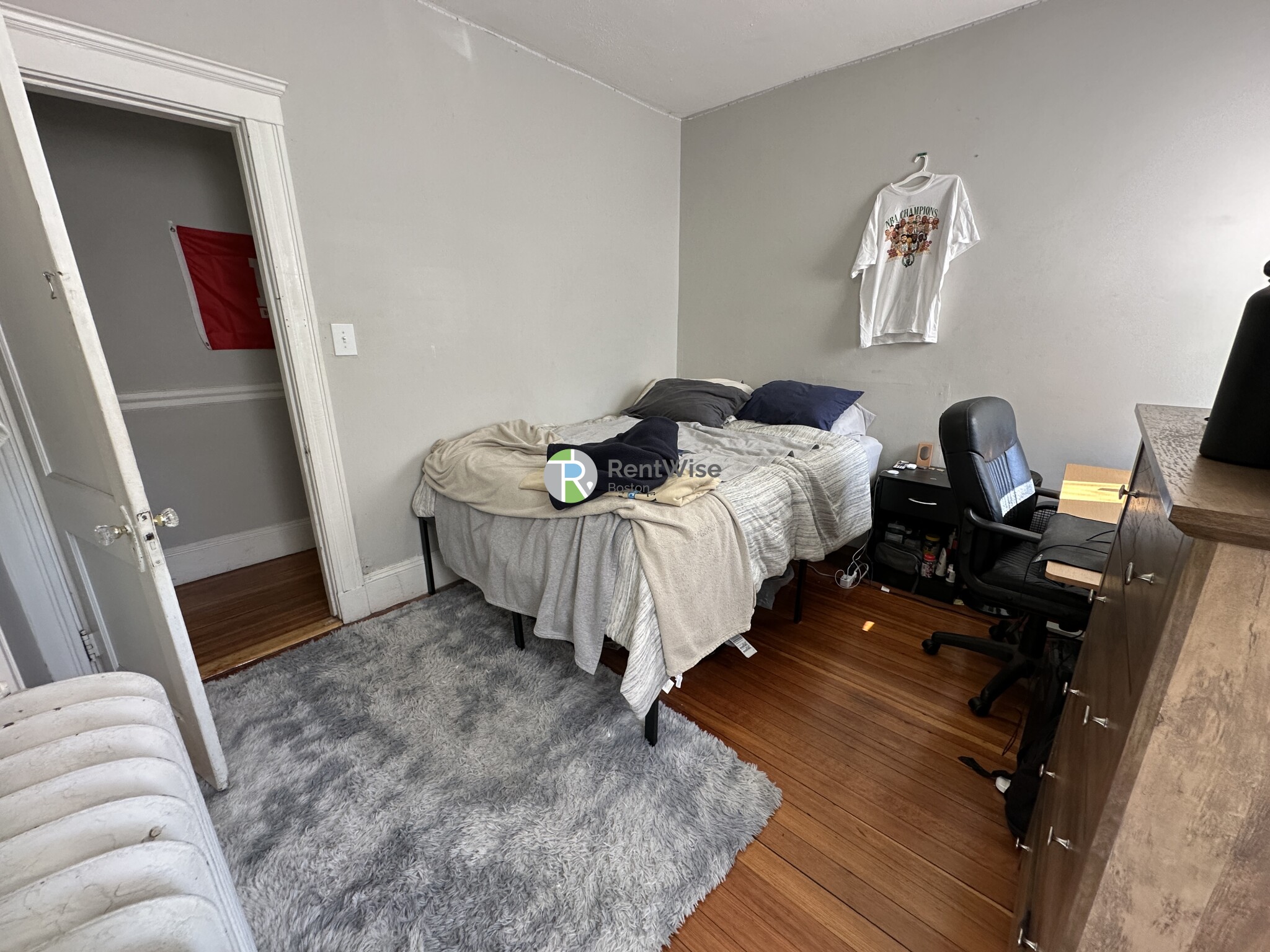 15 Sumner St, Dorchester