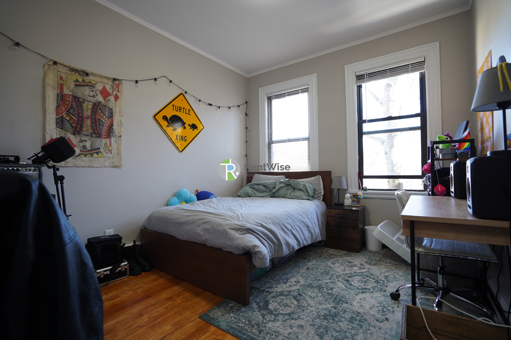 72 Gardner St, Allston