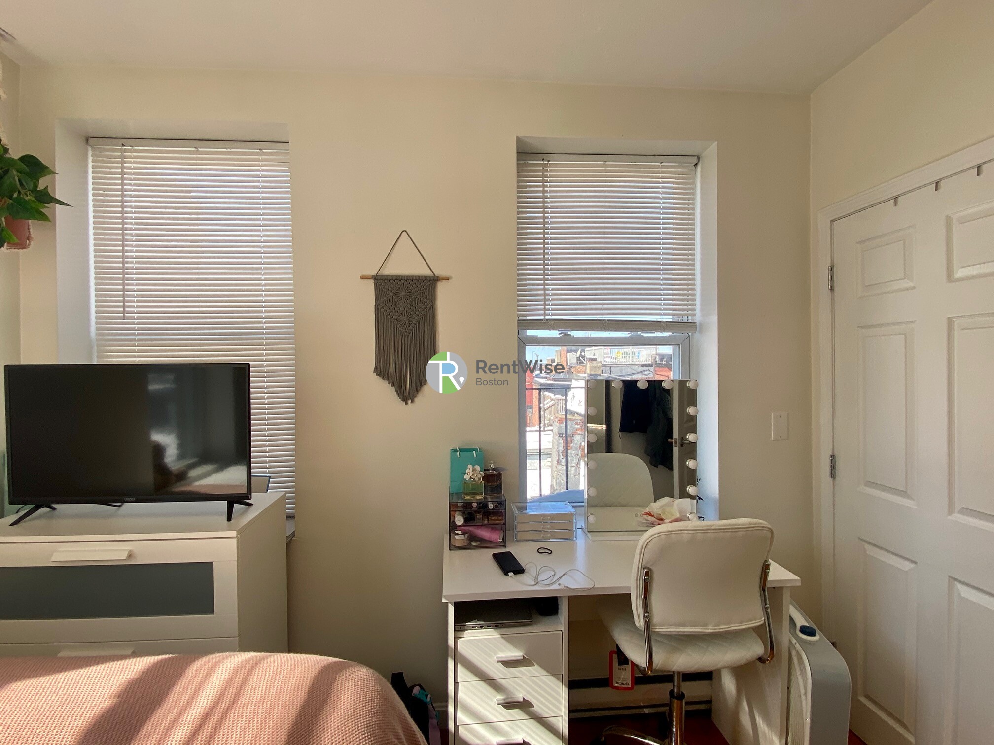 6 Cleveland Pl, North End