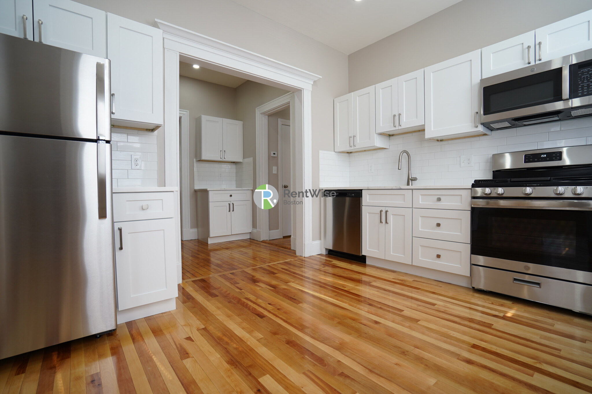 72 Gardner St, Allston