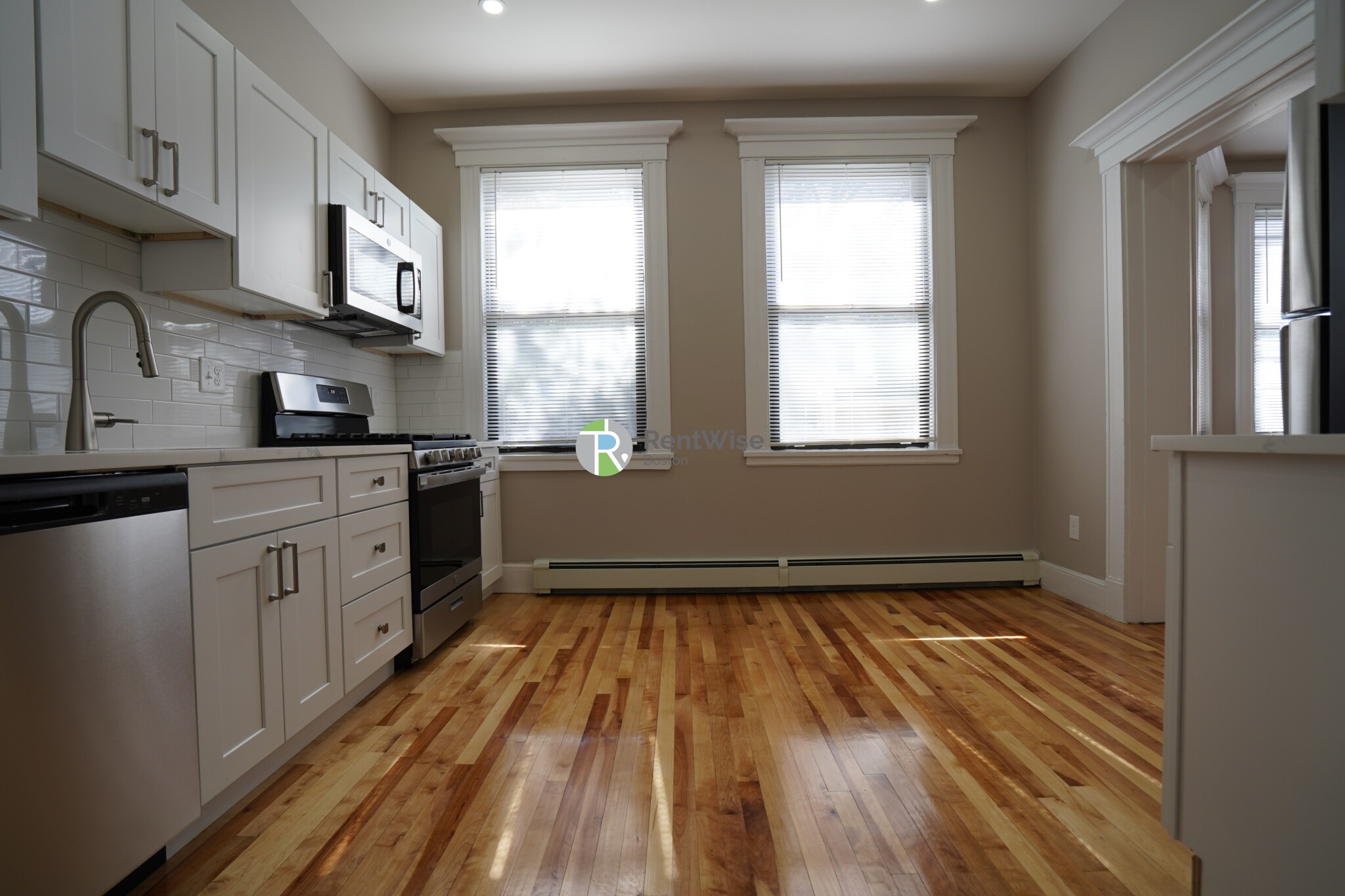 72 Gardner St, Allston