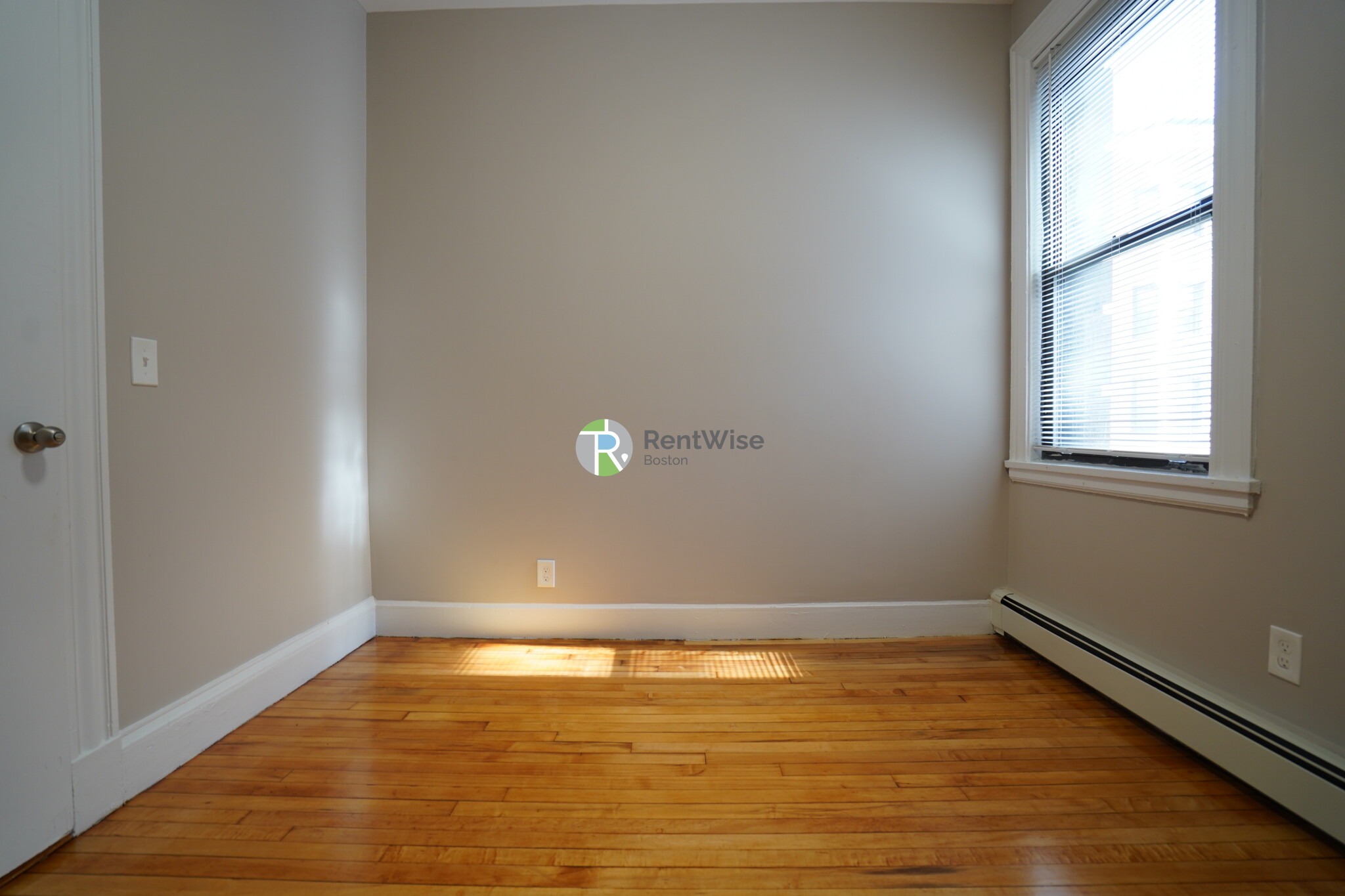 72 Gardner St, Allston