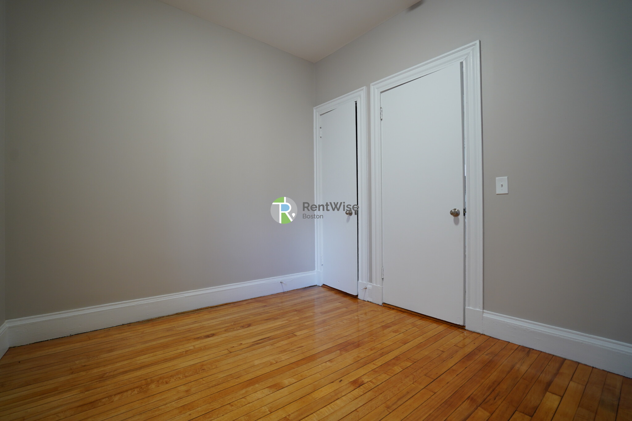 72 Gardner St, Allston