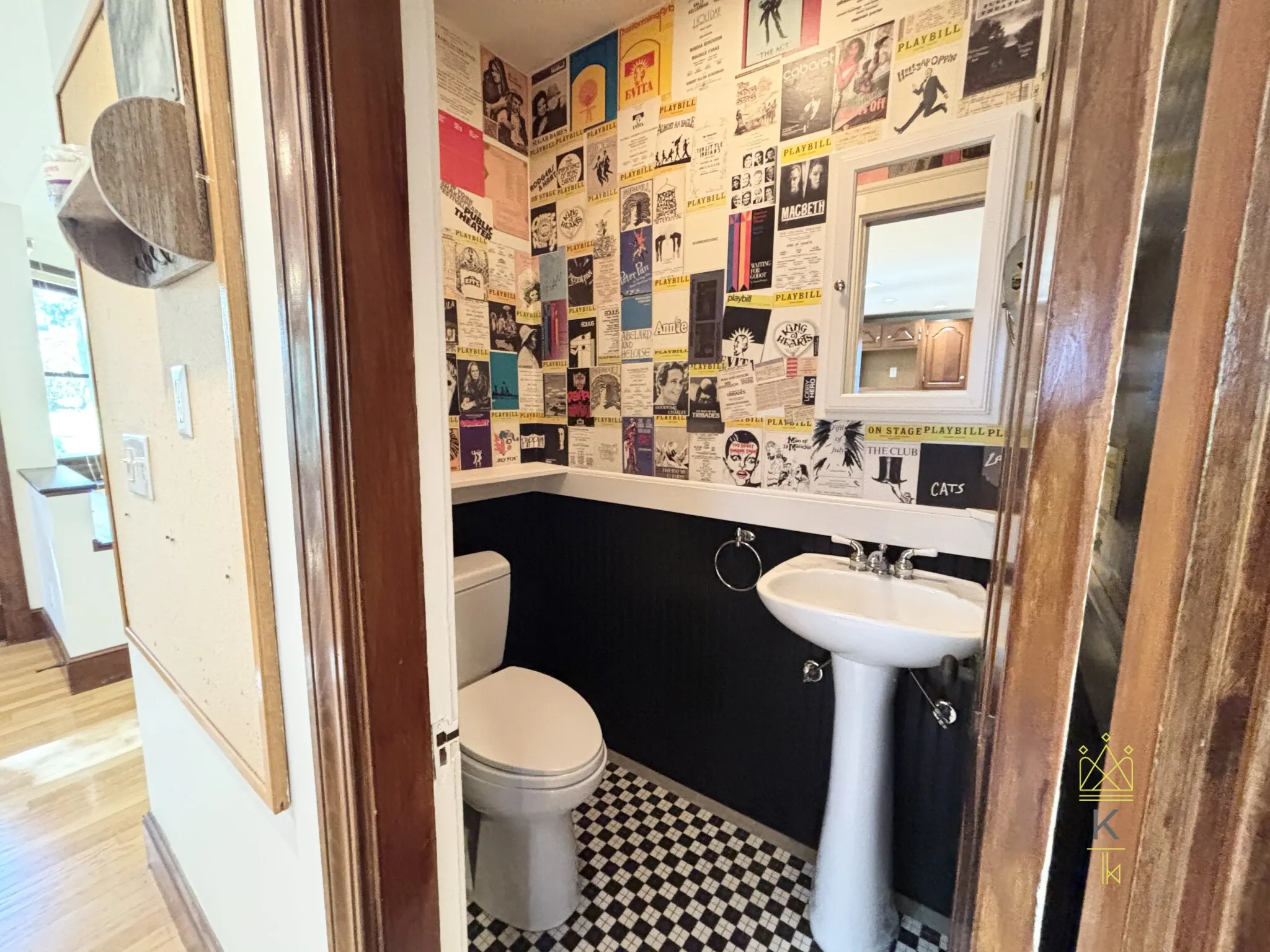 33 Clearwater Rd, Chestnut Hill