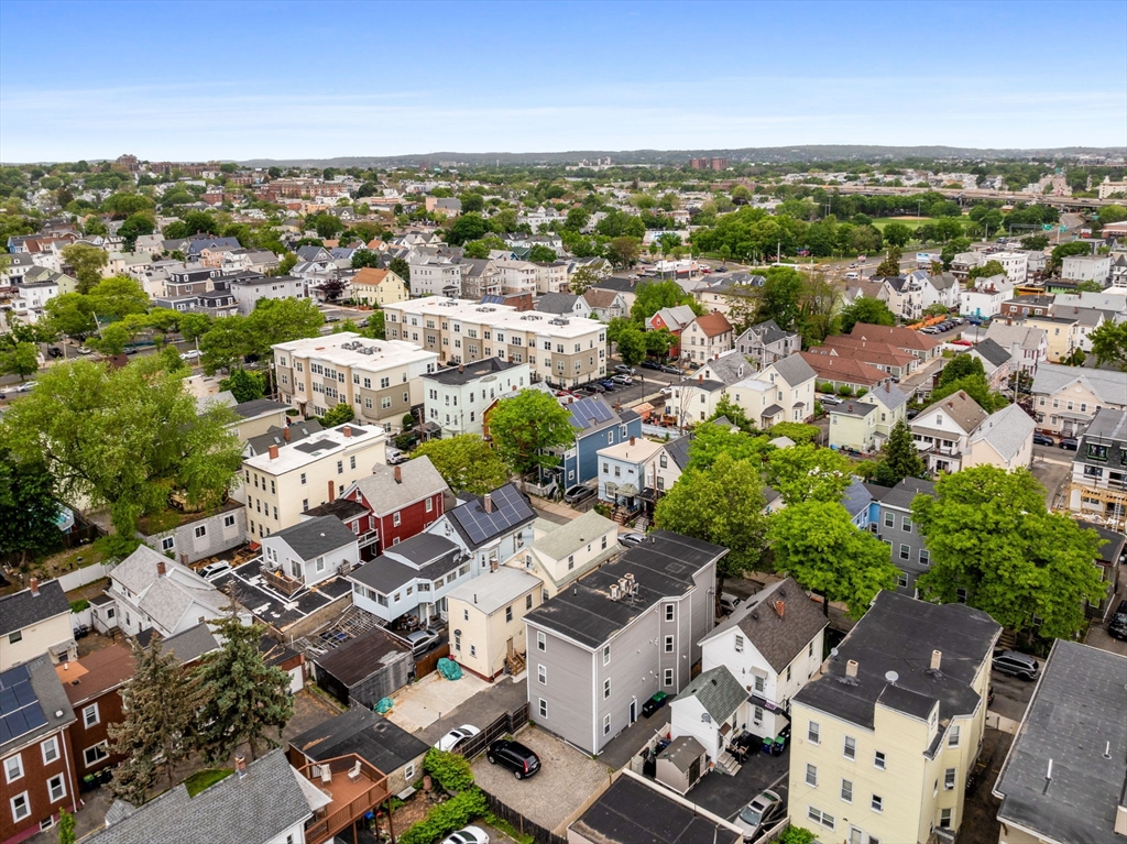 22 Otis St, Somerville