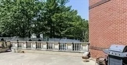 2440 Massachusetts Ave, North Cambridge