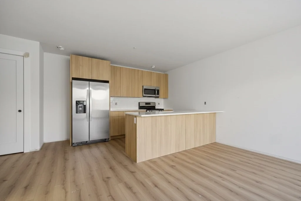 1035 Commonwealth Ave, Allston