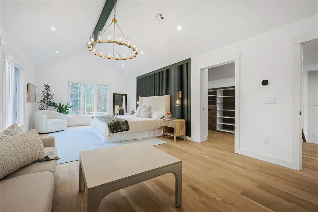 54 Spywood Rd, Sherborn