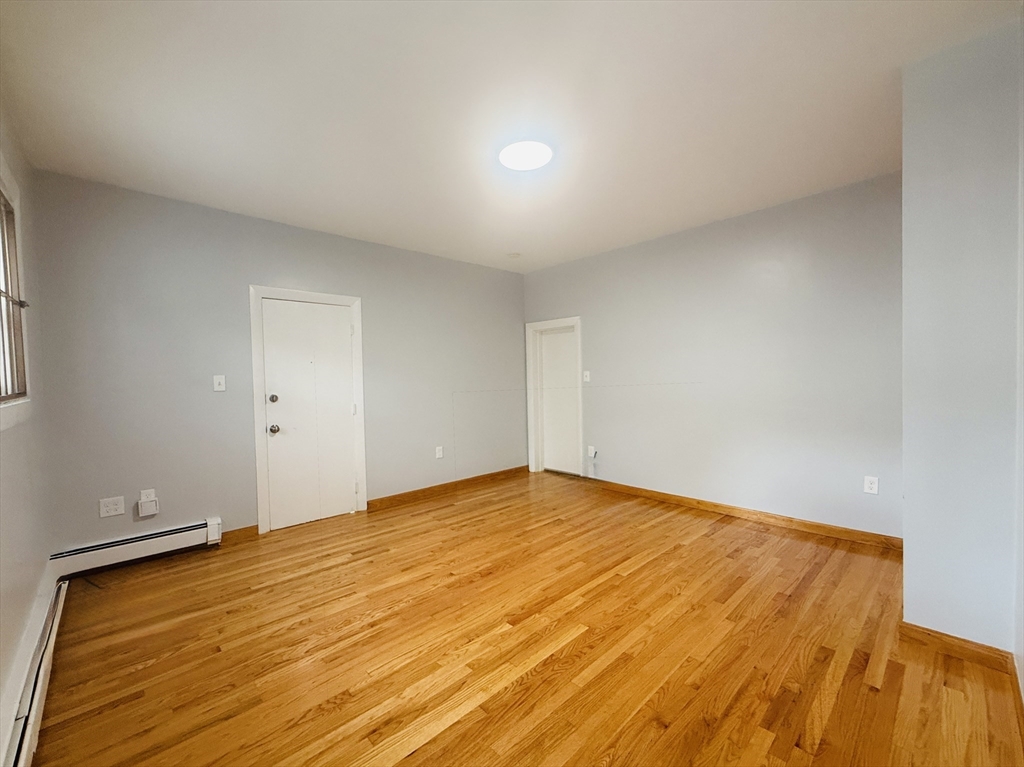 183 Windsor St, The Port