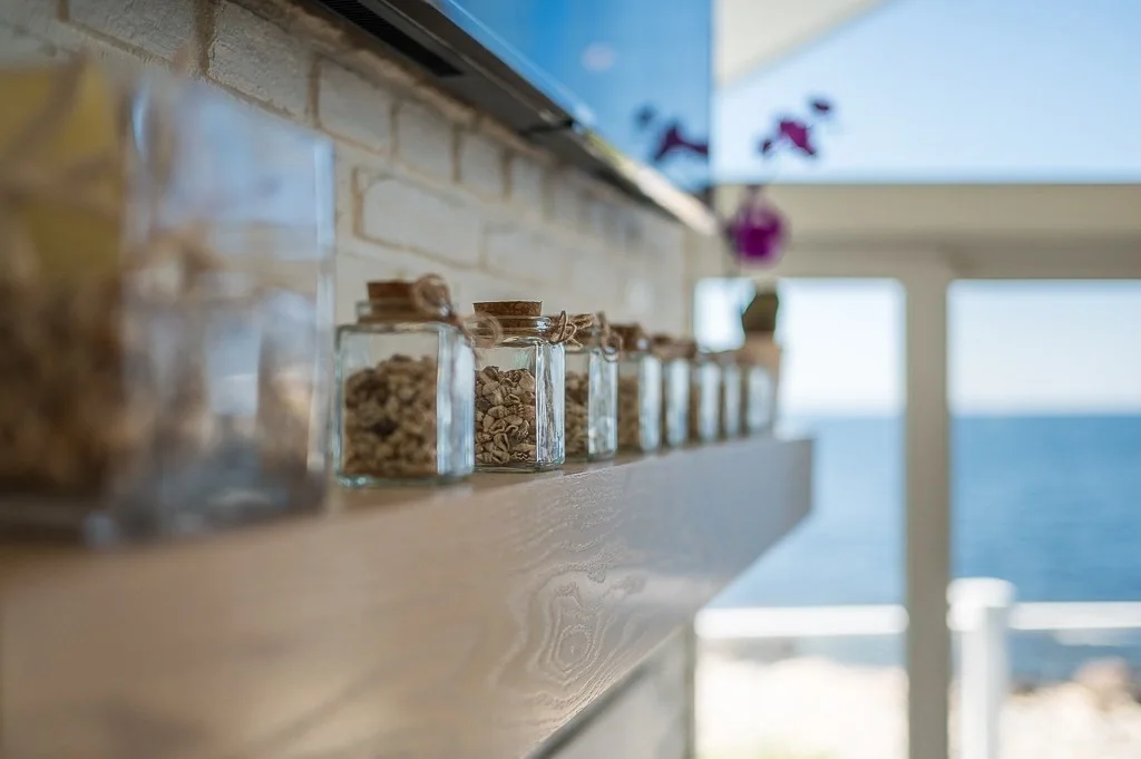 14 Sunset Point Rd, Lanesville