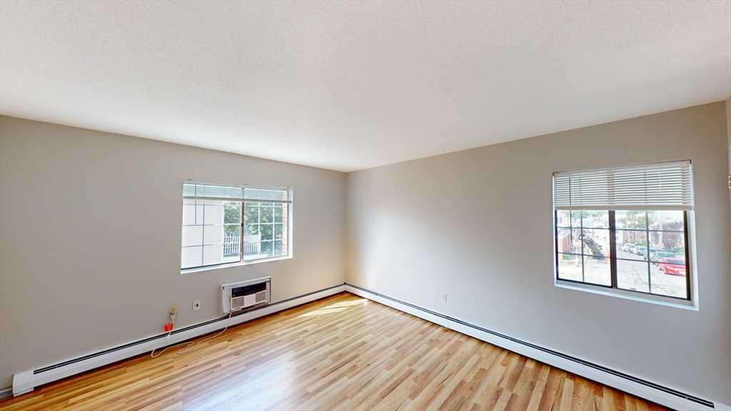 474 Broadway, Magoun Square