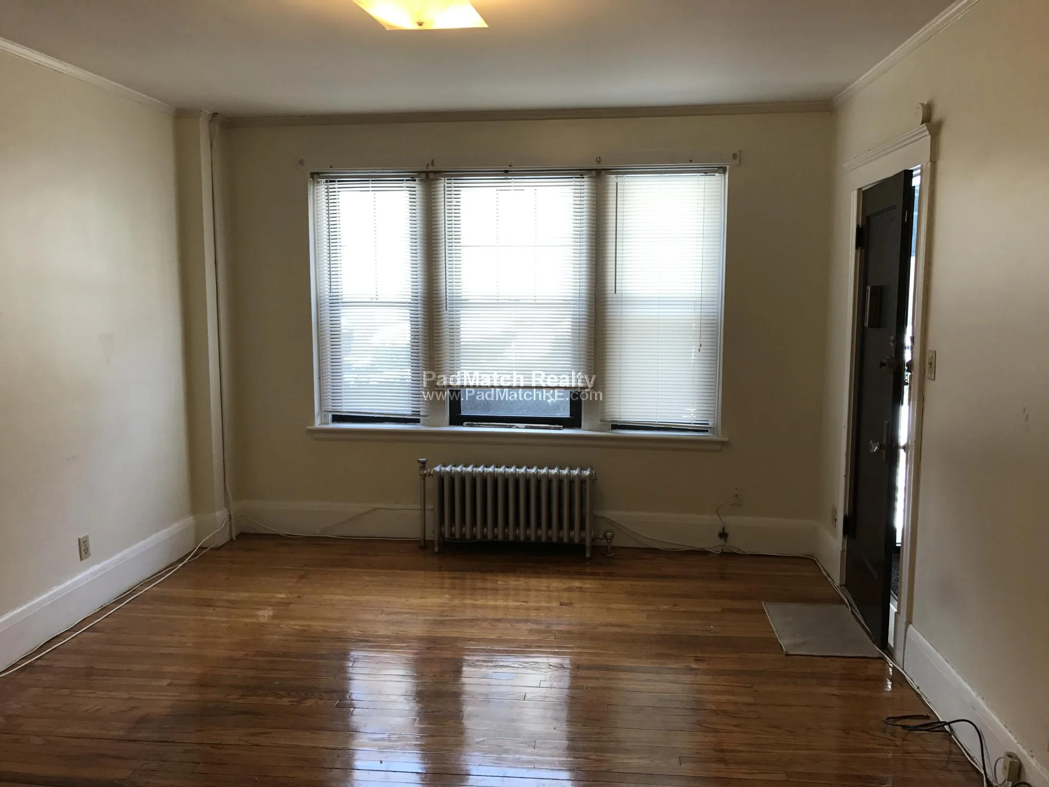 349 Pleasant St, Malden