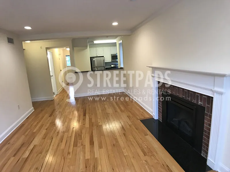 55 Langdon St, Neighborhood Nine