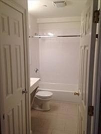 240 East 8th St, South Boston