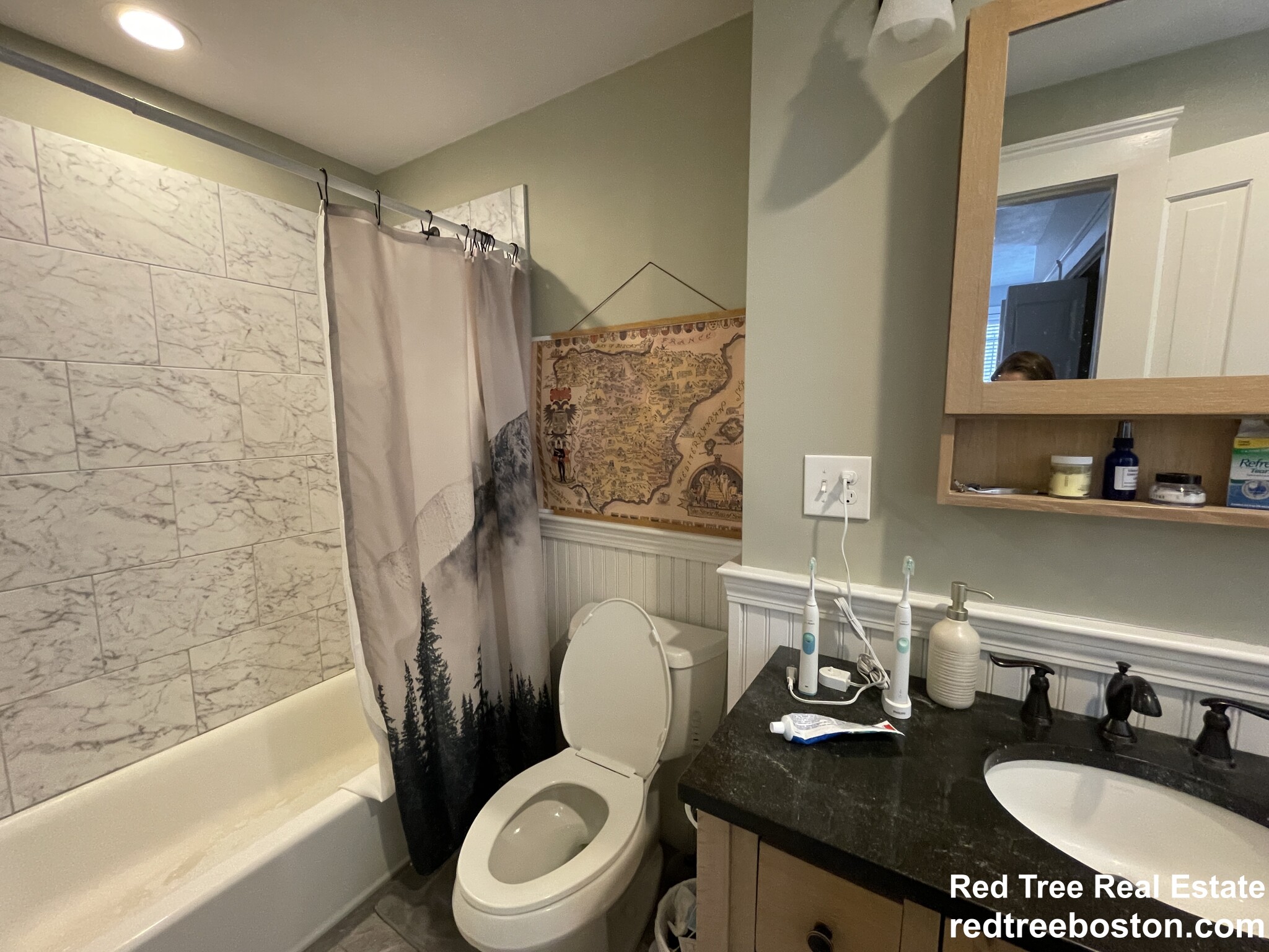 1038 Beacon St, Brookline