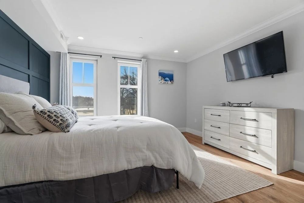 1721 Centre St, West Roxbury