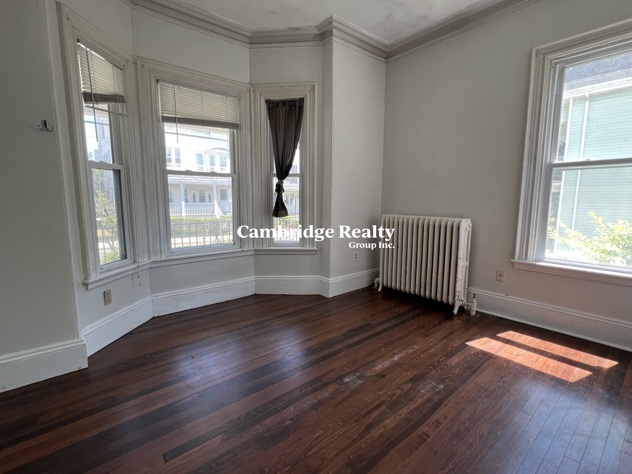 76 Curtis St, West Somerville