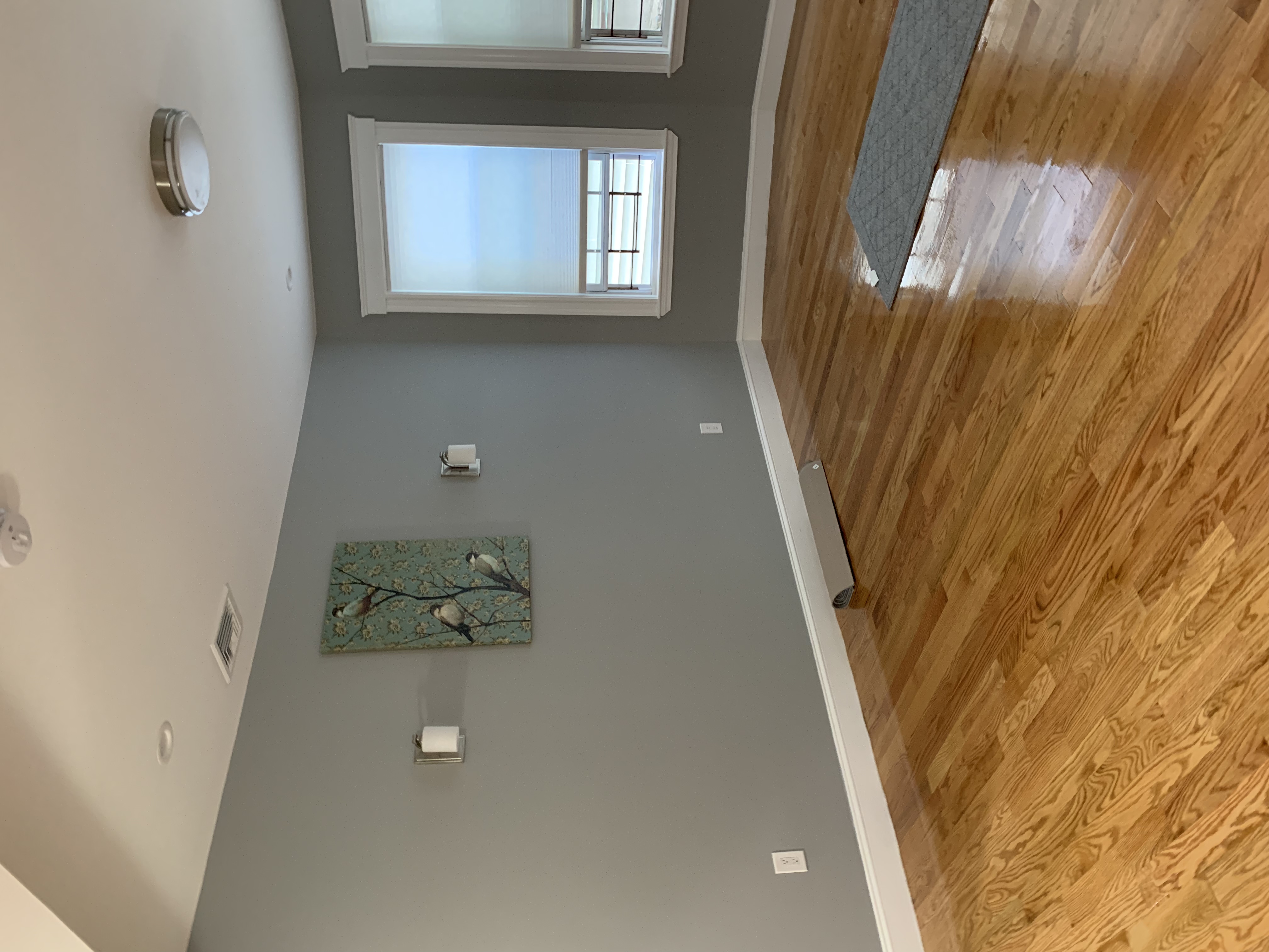 5 bed, 2 bath apartment for rent at 1146 Hillside St Unit 2, Mission Hill — photo 9 of 23