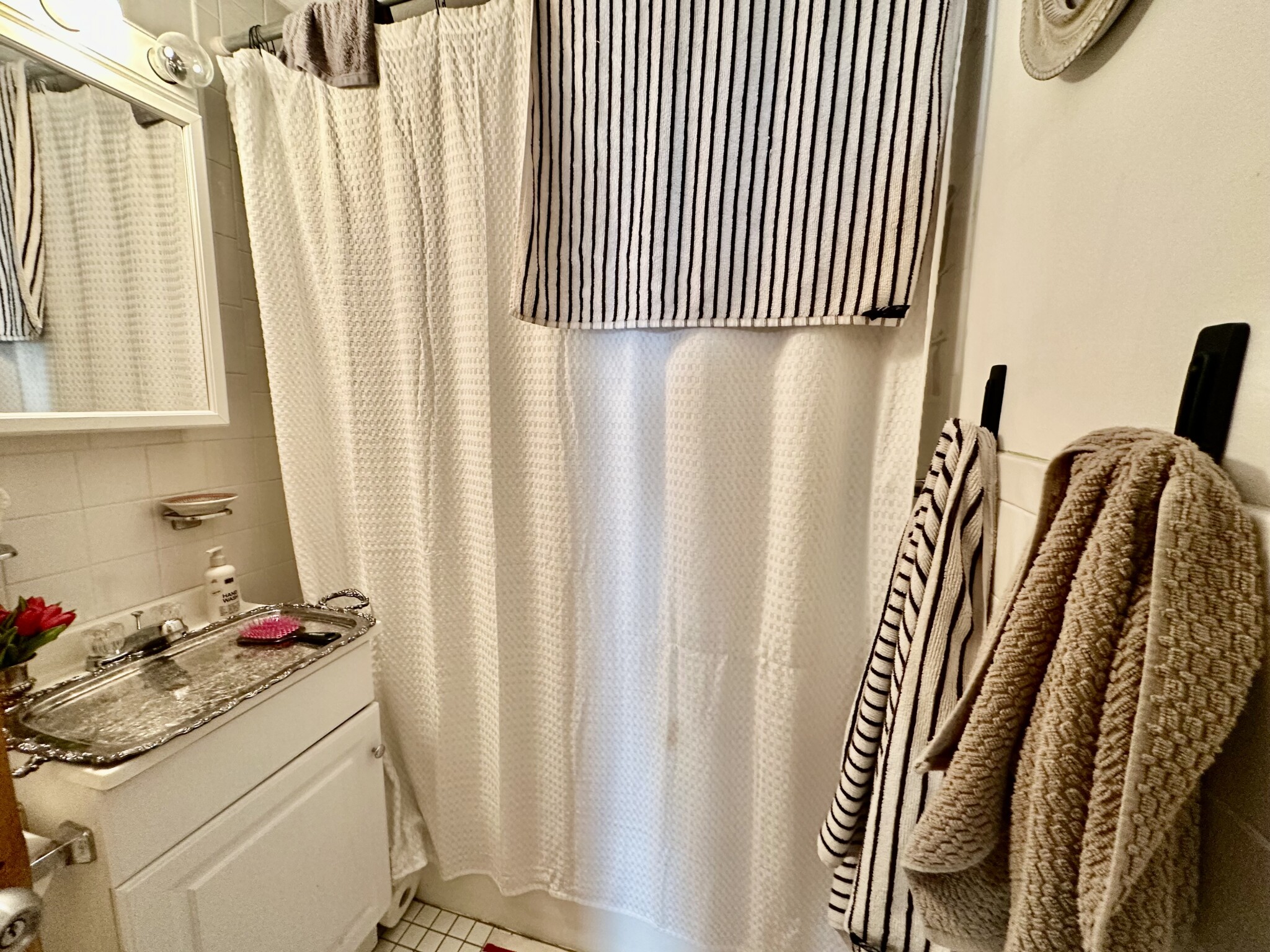 108 Myrtle St, Beacon Hill