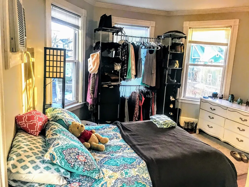 121 Richdale Ave, Neighborhood Nine