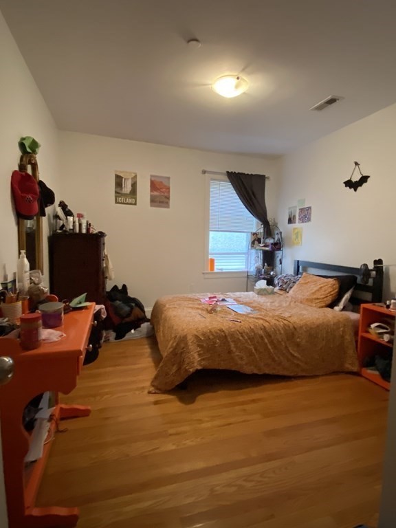 17 Wensley, Mission Hill