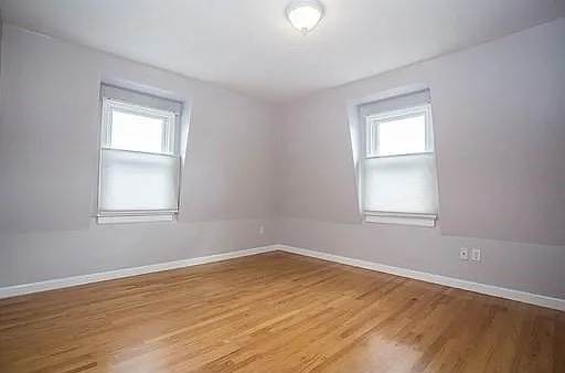 35 Maple St, South Side