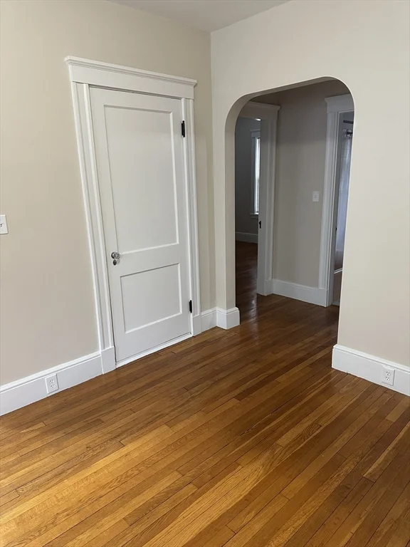 36 Raymond Ave, Salem