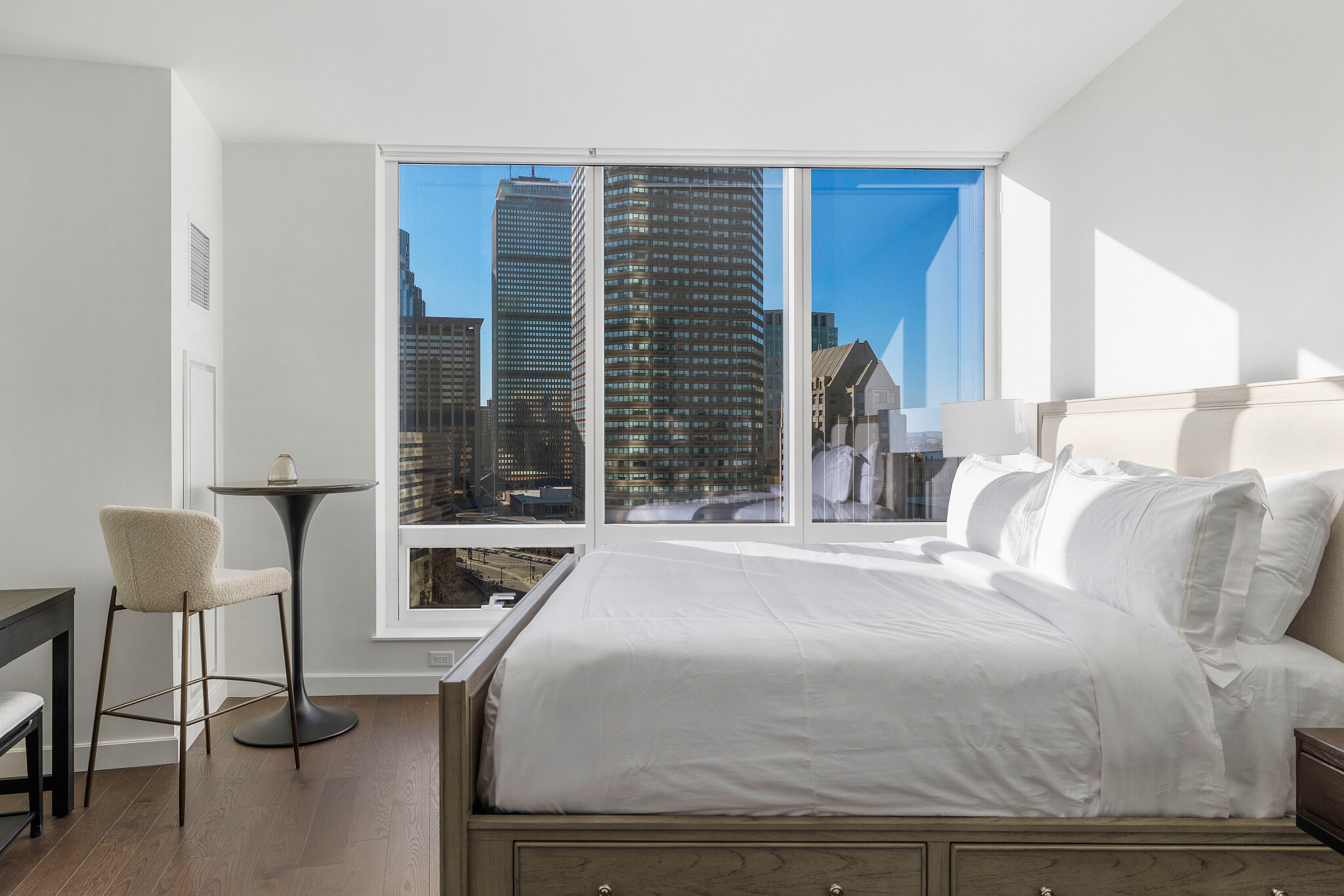 430 Stuart St, Back Bay