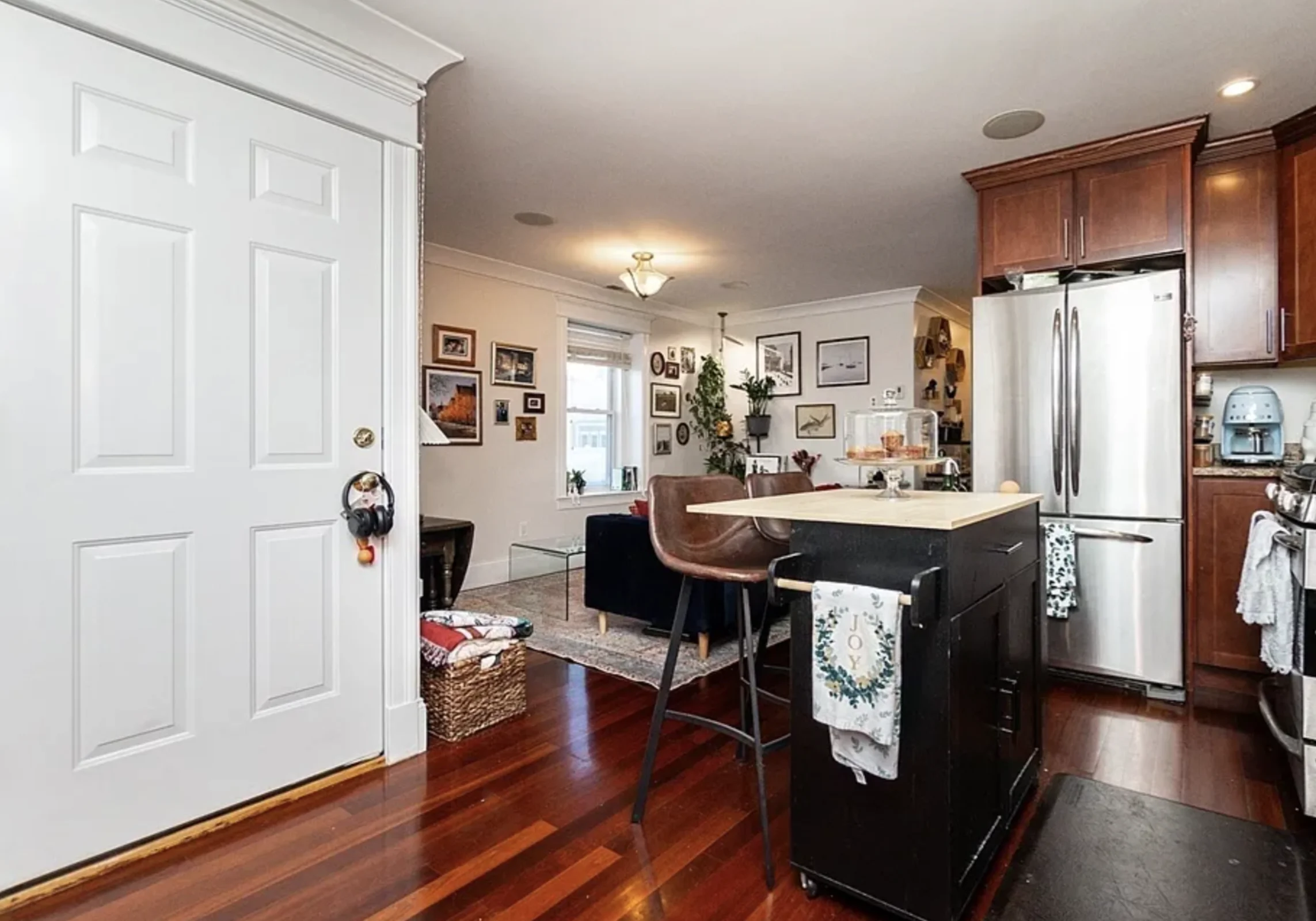 632 East Broadway, South Boston