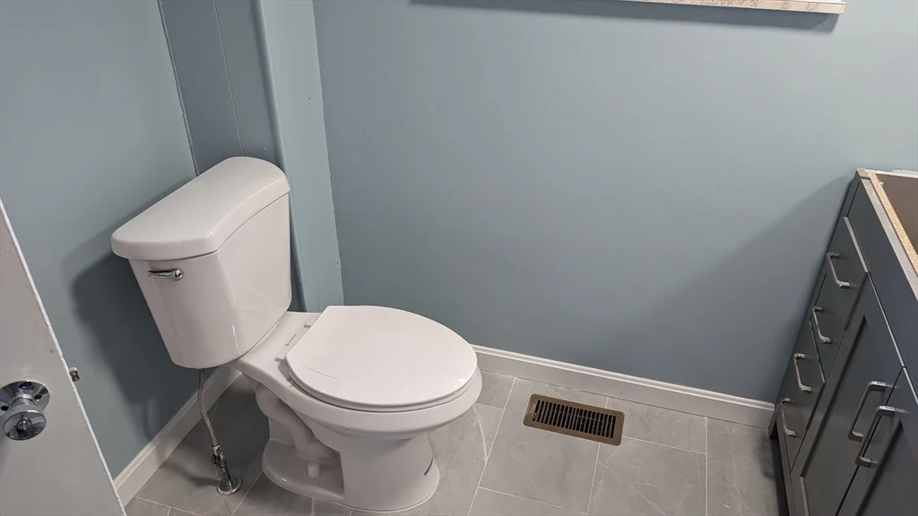 716 Main St, South Weymouth