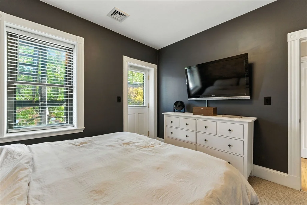 19 Medford St, Chelsea