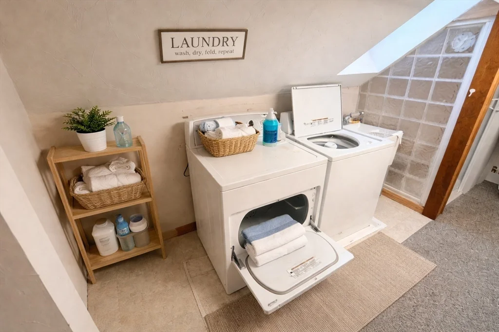 50 School St, Hudson