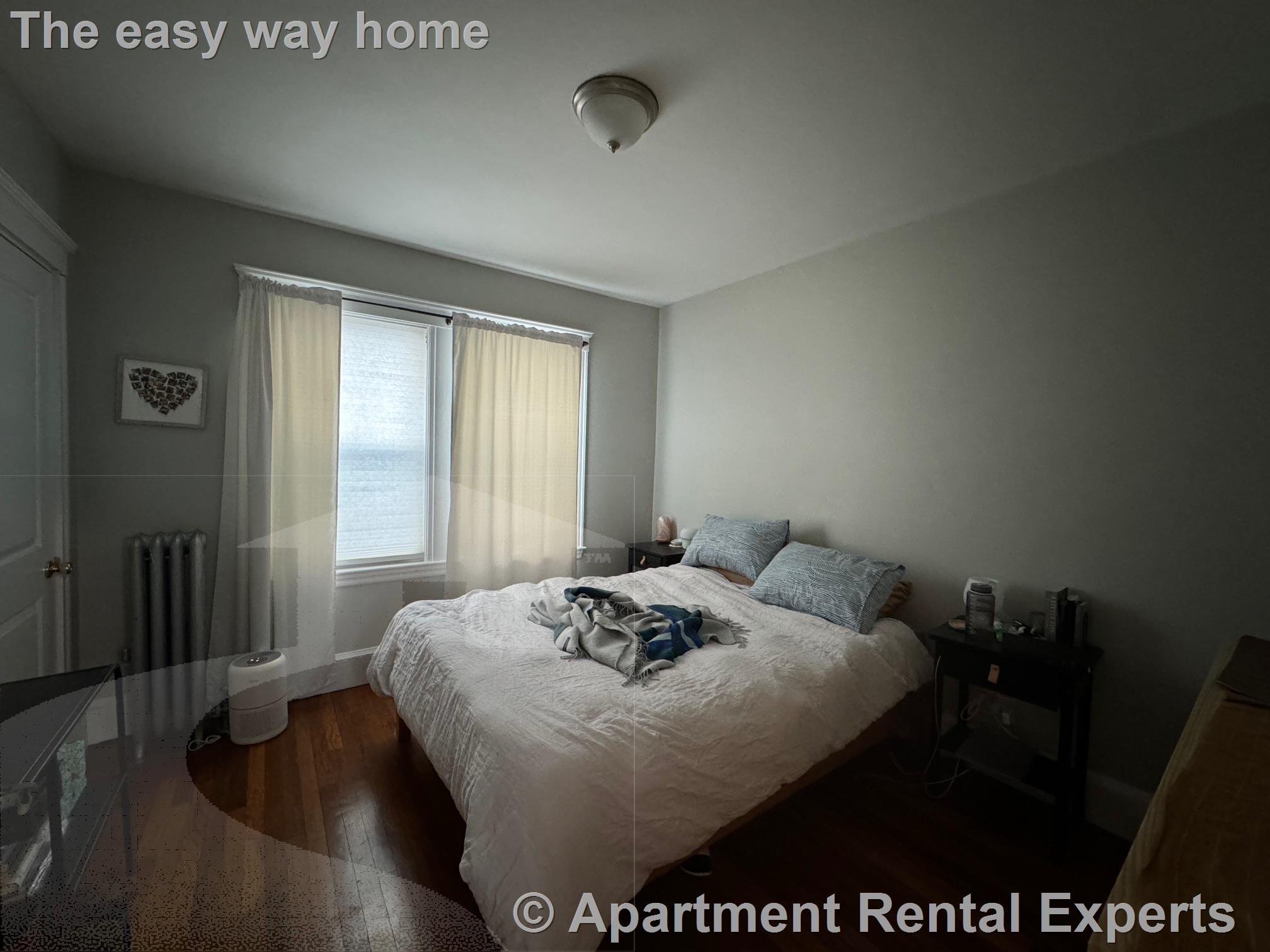 12 Silvey Pl, Porter Square