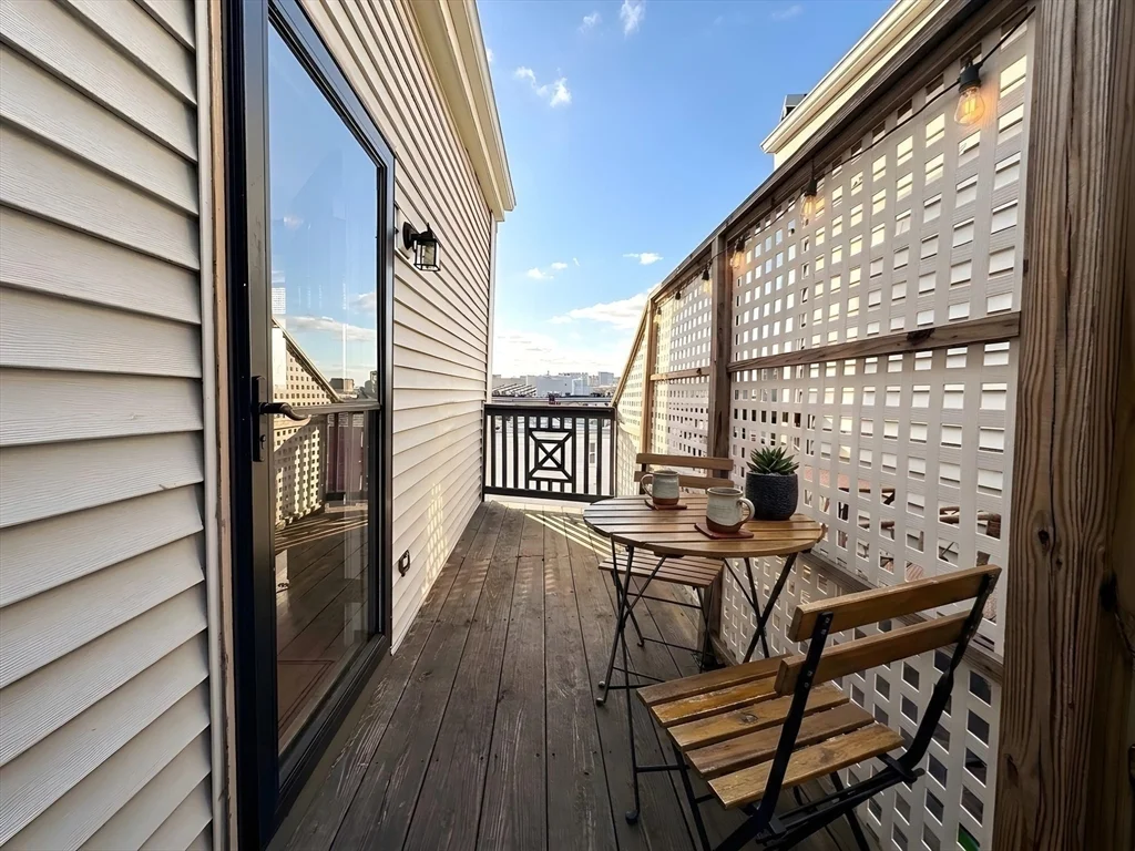 410 E 3rd, South Boston