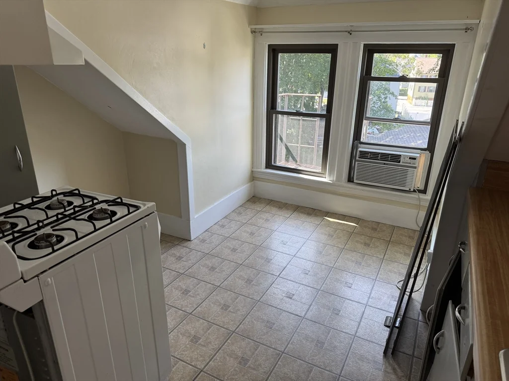 9-11 South Pine St, Bradford