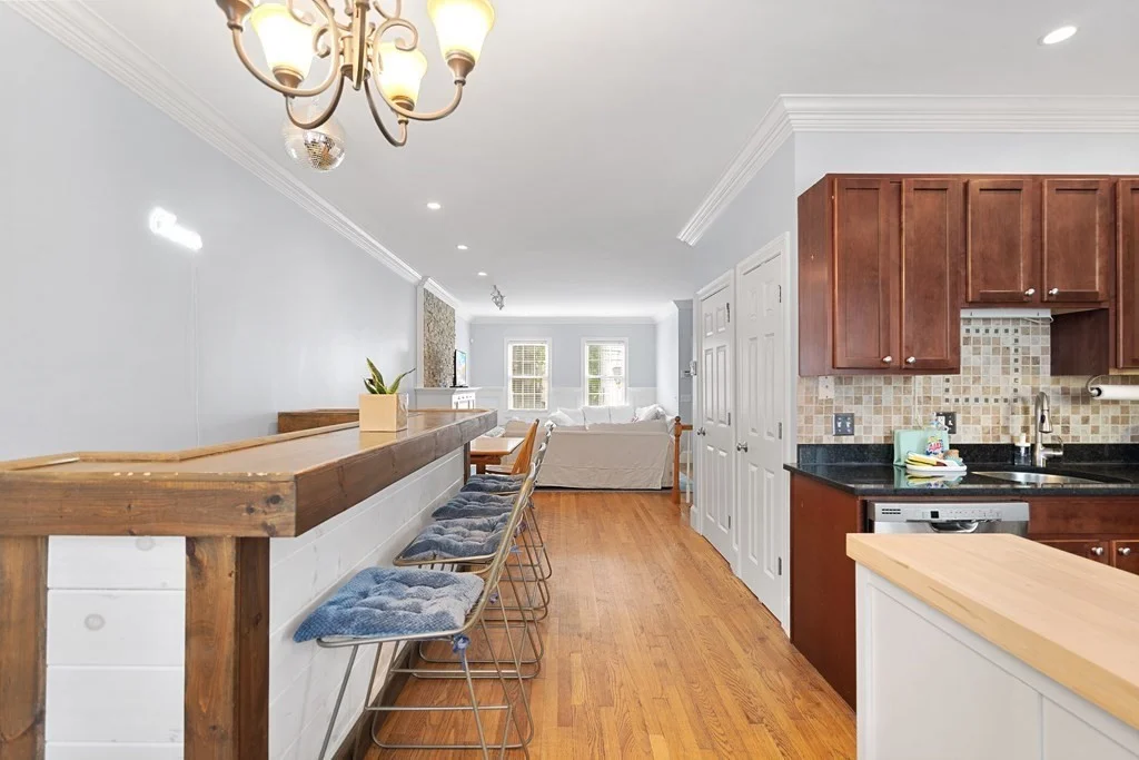 72 Baxter St, South Boston