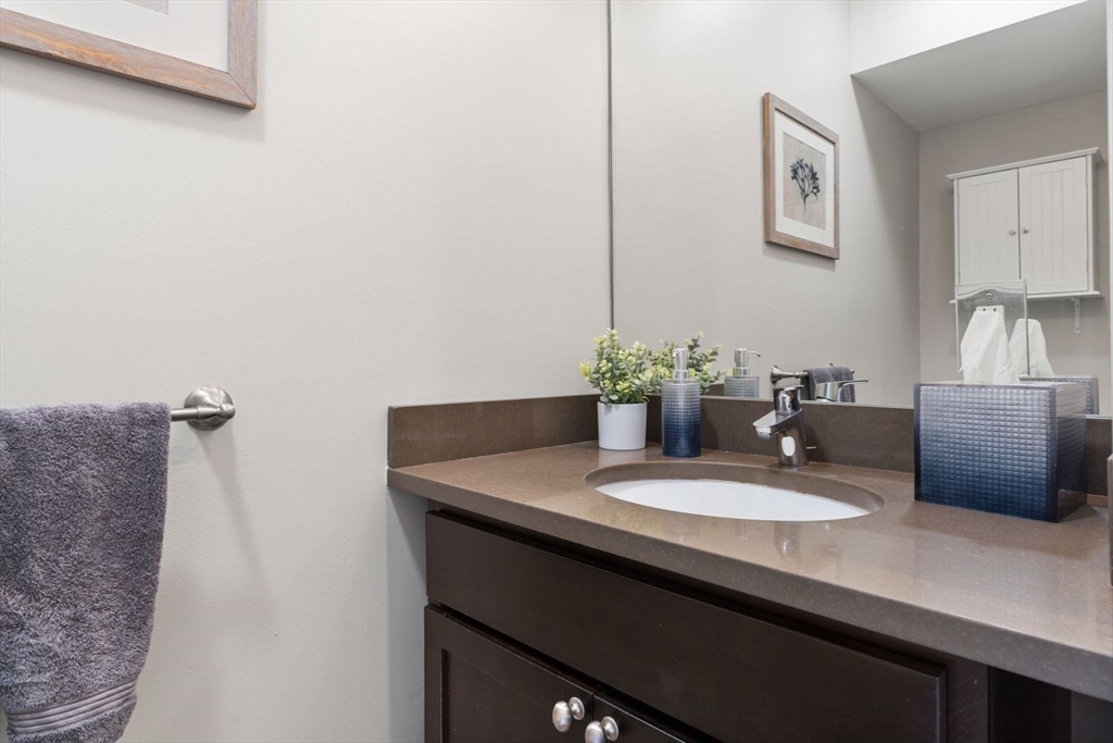 339 D St, South Boston