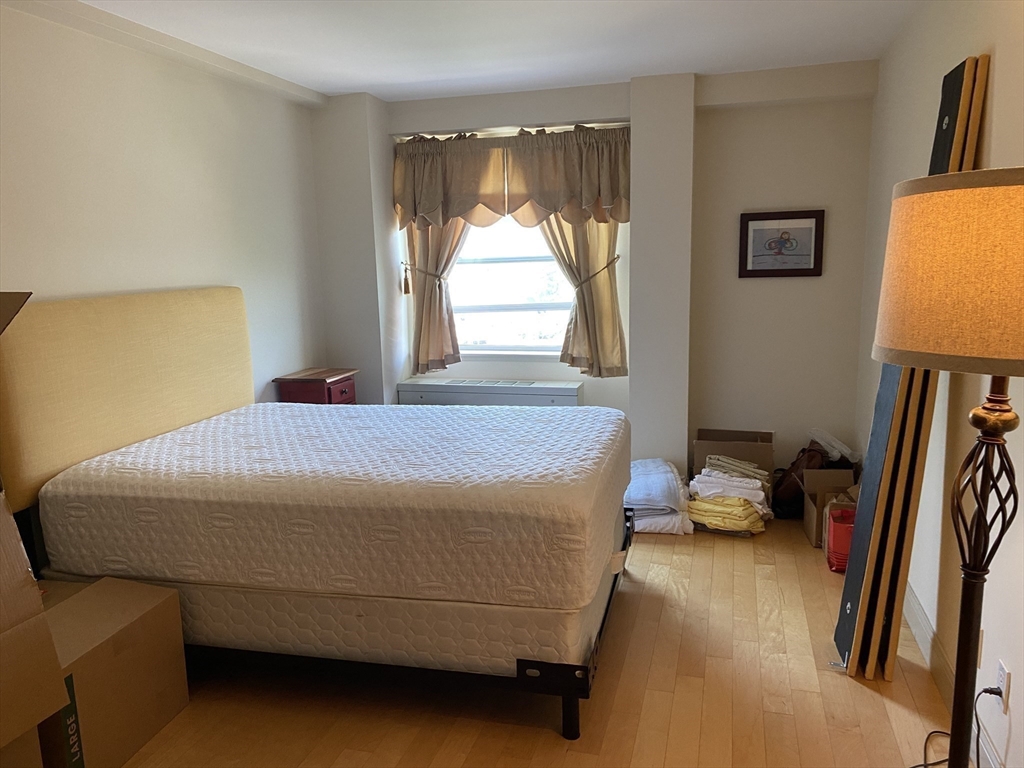 1600 Beacon St, Corey Hill