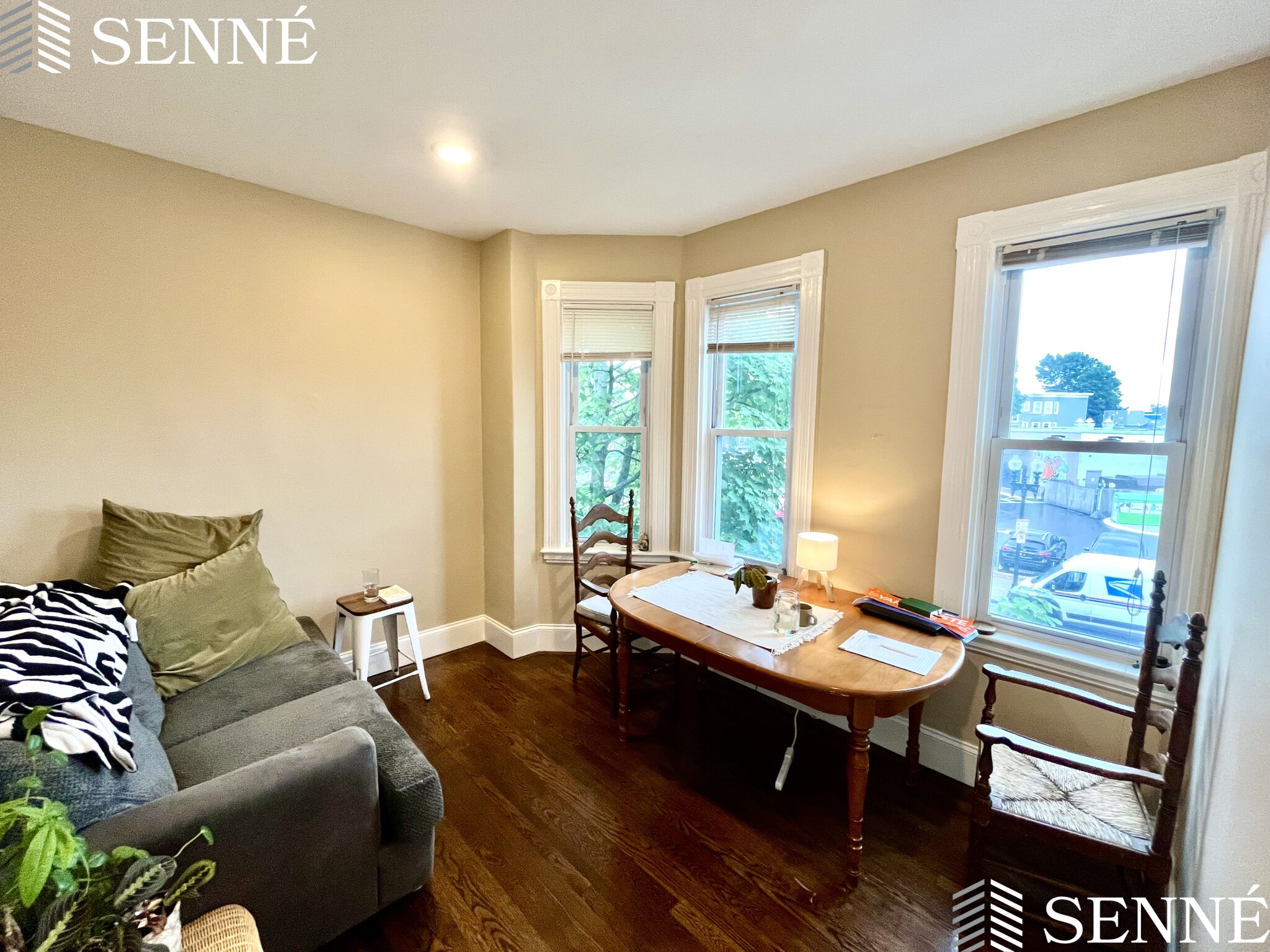 402 Centre St, Jamaica Plain