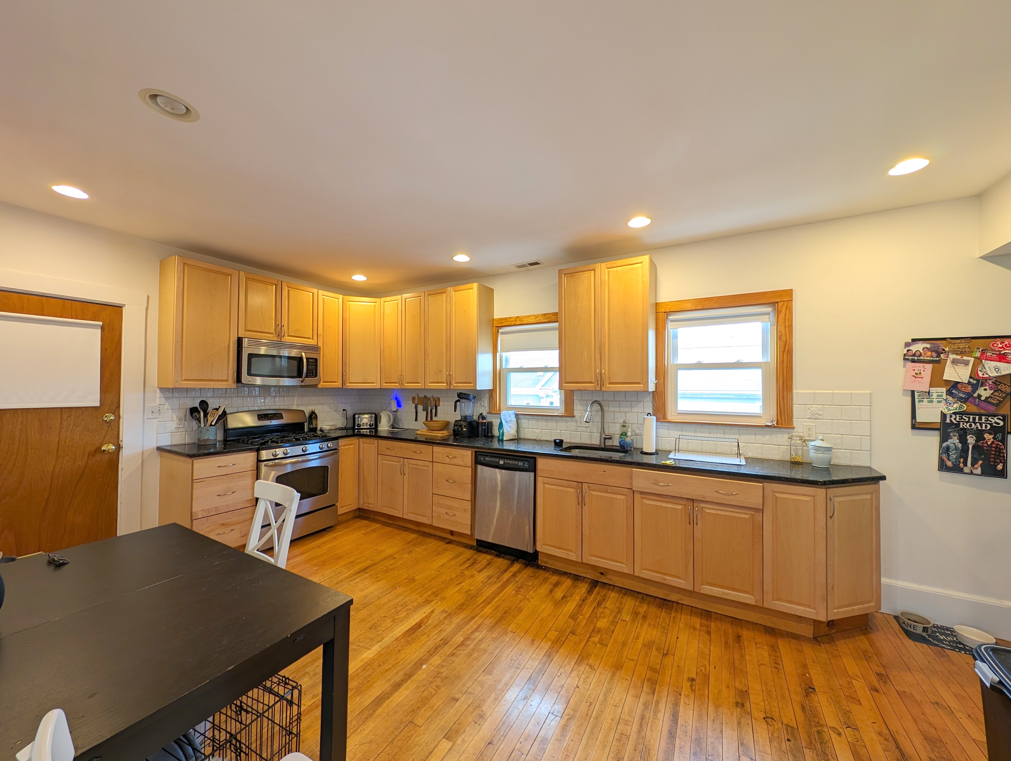 65 Medford St, South Medford