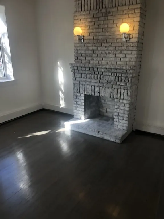 786 E Sixth, South Boston